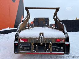 Scania P 320 6x2*4 LAXO LD186VA-2 / PLATFORM L=5731 mm