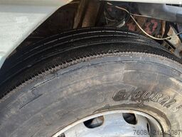 Iveco Eurostar 260 E 42 (6X4 / ZF GEARBOX / MANUAL PU...