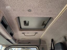 Mercedes-Benz Atego 815 Koffer 6m Hebebühne