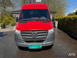Mercedes-Benz Sprinter 4x2 electric van