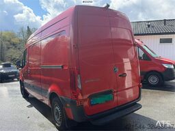Mercedes-Benz Sprinter 4x2 electric van