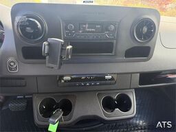 Mercedes-Benz Sprinter 4x2 electric van