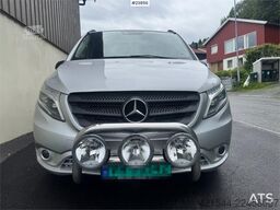 Mercedes-Benz Vito 119 4x4 Van – Two Sets of Tires