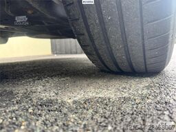 Mercedes-Benz Vito 119 4x4 Van – Two Sets of Tires