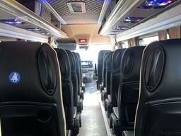 MERCEDES-BENZ Sprinter 517 CDi 24 Sitze.*Navi*Reise