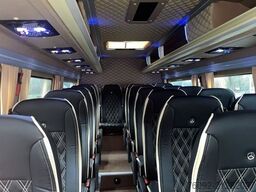 MERCEDES-BENZ Sprinter 517 CDi 24 Sitze.*Navi*Reise