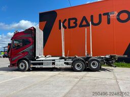 Volvo FH16 650 TANDEM AXLE LIFT / PTO