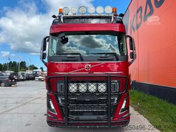 Volvo FH16 650 TANDEM AXLE LIFT / PTO