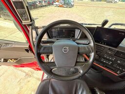 Volvo FH16 650 TANDEM AXLE LIFT / PTO