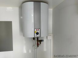 Easywagon Woonunit EW570 1K2P Jong Gebruikt model. Ziet e...