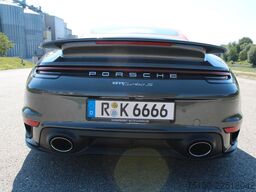 PORSCHE 911 Turbo S Cabriolet