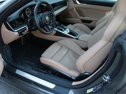 PORSCHE 911 Turbo S Cabriolet