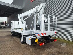 Multitel MJ201 Nissan Cabstar 35.12 NT400