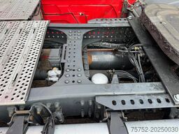 Mercedes-Benz Actros 1842 Streamspace Xenon NL Truck
