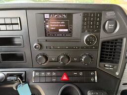 Mercedes-Benz Actros 1842 Streamspace Xenon NL Truck