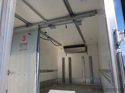 FUSO Canter Thermoking T 600R Koel/Vries + Laadklep