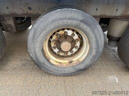 Kel-Berg Curtainsider / Planenauflieger / Gardin