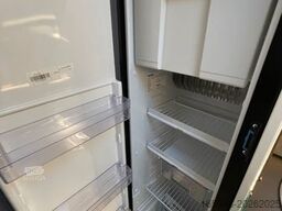 BÜRSTNER Lyseo 690 G Freistaat |  + TV | Solar