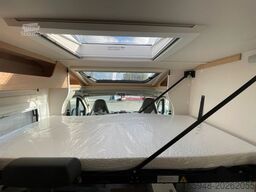 SUNLIGHT V 67 S Adventure
