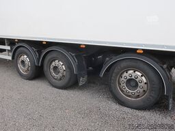 Lamberet SR2 Lenkachse Ladebordwand Thermo King SLX200