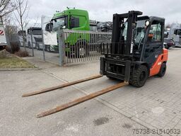 TOYOTA Stapler 02-8FGF30/Kabine/GAS