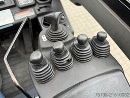 TOYOTA Stapler 02-8FGF30/Kabine/GAS