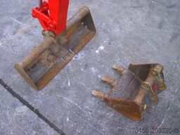 Yanmar SV 08-1A 2x Löffel + Verstellfahrwerk