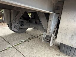 CHEREAU Frigo Carier Vector 1850 3 axle 7CM Side H2.60
