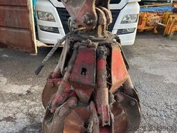 SCHROTTGREIFER UMSCHLAGBAGGER