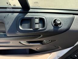 Ford TRANSIT CUSTOM 300 L1H1 2.0 ECOBLUE 130 PC TREND