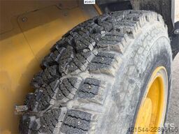 Caterpillar 918M