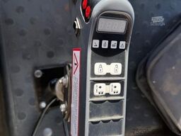 IVECO TRAKKER AD340T45 8x4 HIAB Hakenlift Retarder