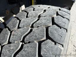 IVECO TRAKKER AD340T45 8x4 HIAB Hakenlift Retarder