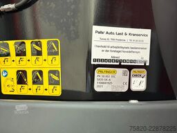 Volvo FH 540 8X2 TREKKER + PLAFINGER 58.002 TEC +PJ15...