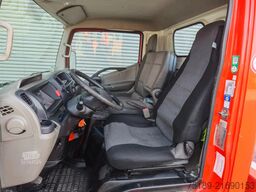 Nissan Cabstar 35.12 Multitel 160 ALU/DS