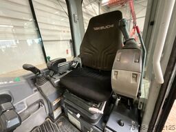 Takeuchi TB 235