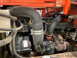 Ausa D 600 APG