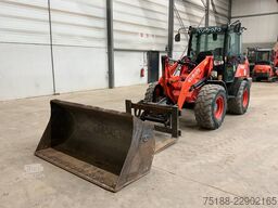 Kubota R 065