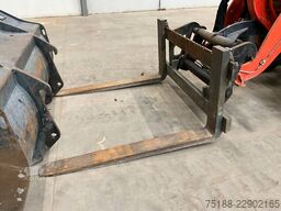 Kubota R 065