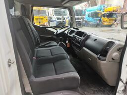 Nissan Cabstar 35.12 NT400 Multitel MJ201