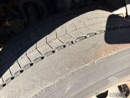 Volvo FM 320 / Broke Engine / Tail Lift / Belgium Truck