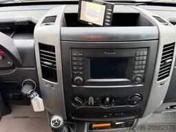 MERCEDES-BENZ Sprinter II P516CDI Koffer, LBW, Kamera, TOP