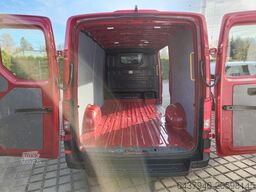 VOLKSWAGEN Crafter Kasten 35 FWD mittellang/Kamera/Navi/App