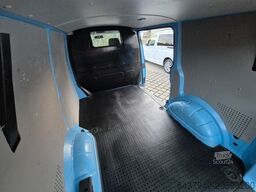 VOLKSWAGEN T6 Transporter Kasten-Kombi LED/AHK/Bluetooth