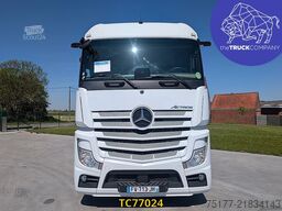 Mercedes-Benz Actros 1845