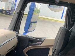 Mercedes-Benz Actros 1853