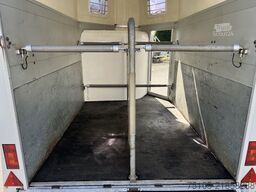 HUMBAUR HP 2000 Pferdeanhänger