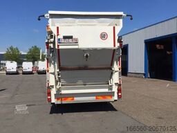DAF CF 75.250 DAF FAN CF 75 250 + Geesink opbouw ...