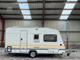 KNAUS Südwind 440 Etagenbett + Festbett + Vorzelt