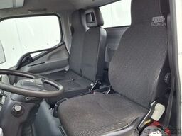 FUSO Canter 7C18 HIAB Abroller Klima AHK